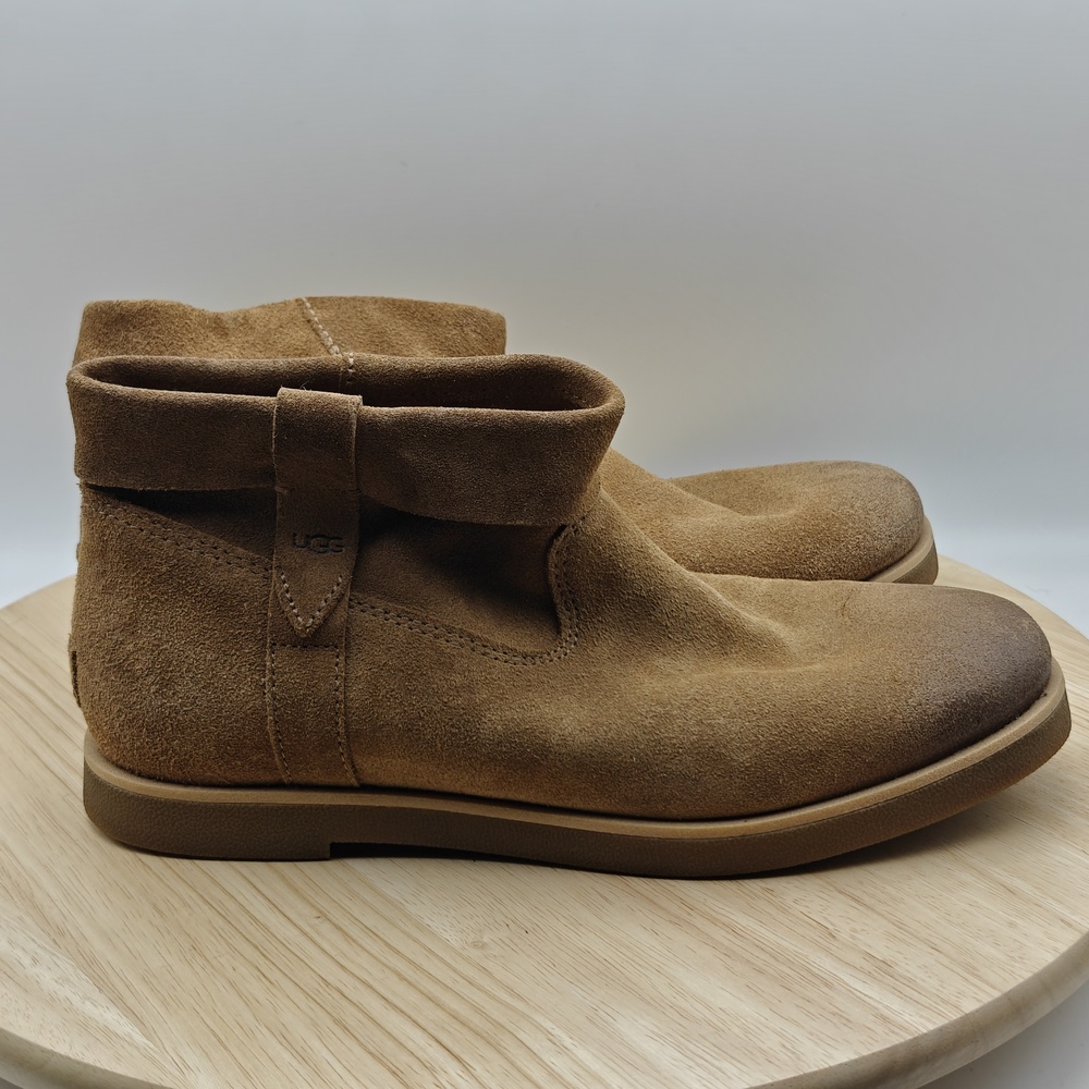 UGG Booties Womens Size 8 Brown Suede Ankle Zip Lined Casual Slip On Rubber Sole